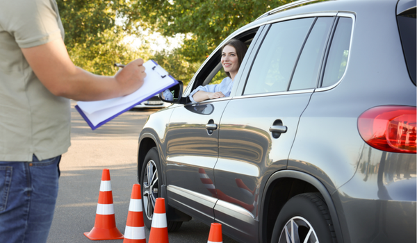 Gönen’de Ehliyet Alırken Doğru Karar: A1, A2, B ve C Sınıfı Eğitimlerinde Kalite Standartları
